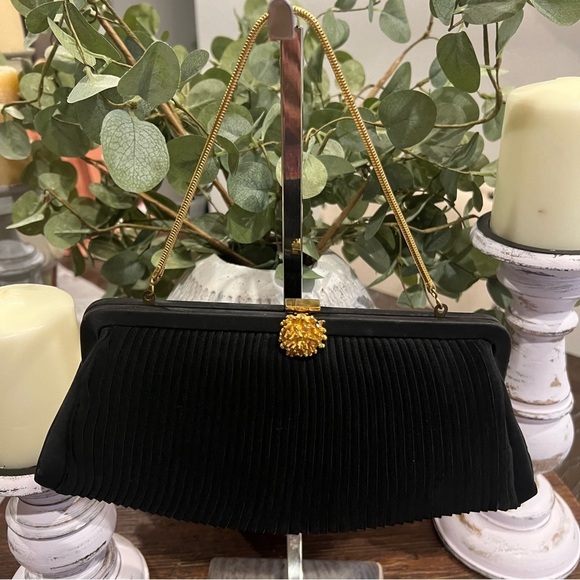 Vintage Black Evening Clutch with Gold Accent - Picture 1 of 4